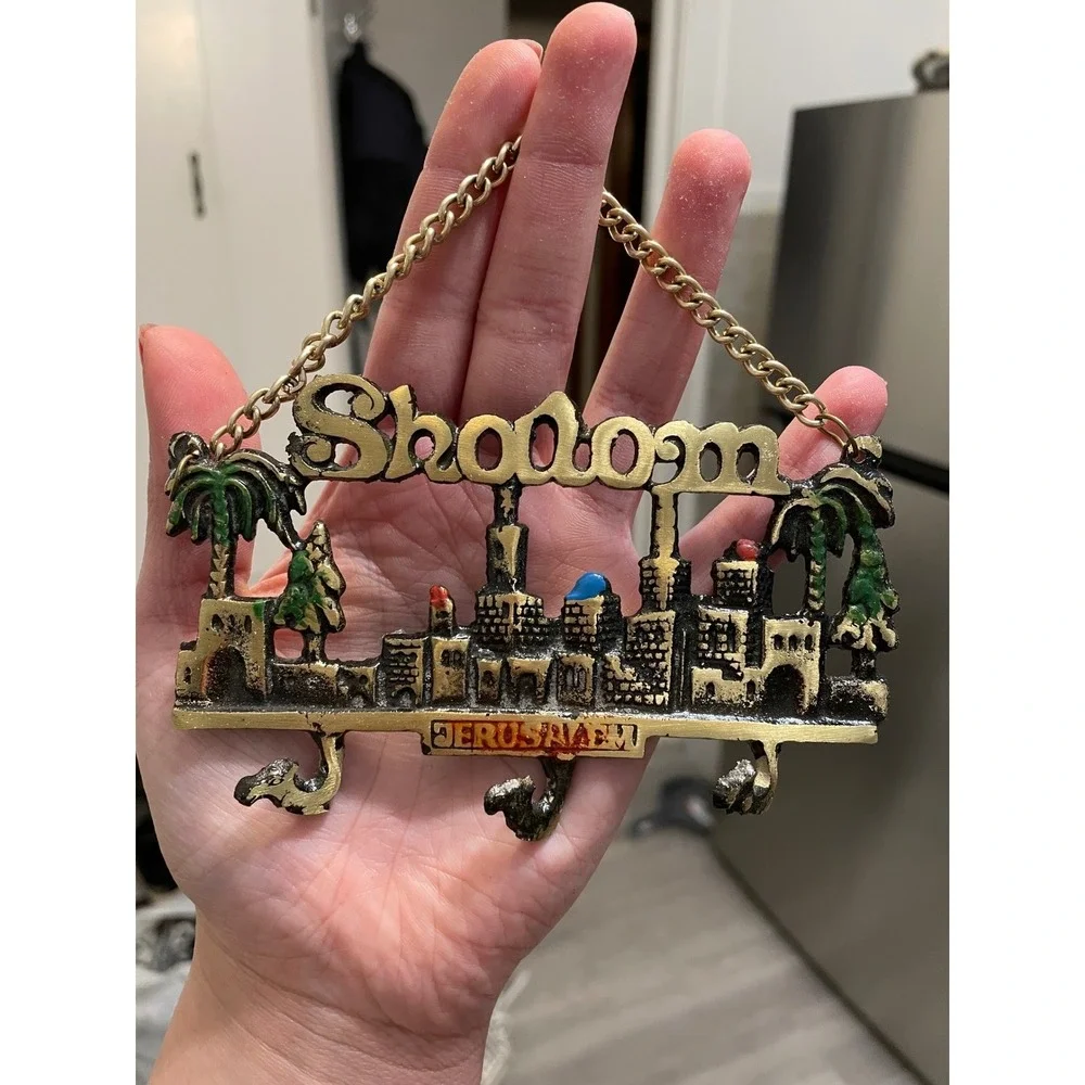 Jerusalem Shalom Skyline Metal Wall Hanging Key Holder Chain Hanger Decor